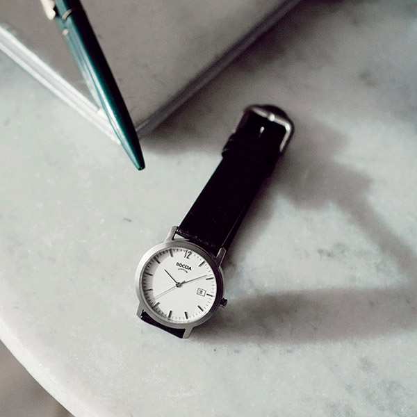 レザーペアウォッチ