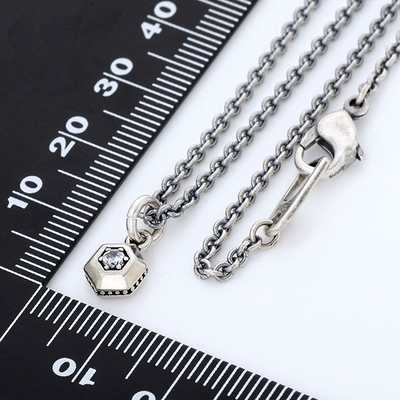 シルバーネックレス