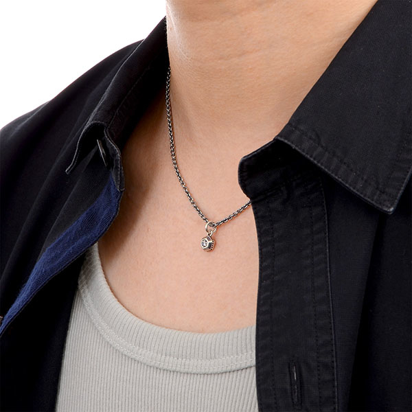 シルバーネックレス