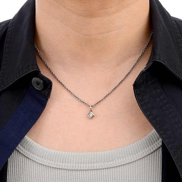 シルバーネックレス