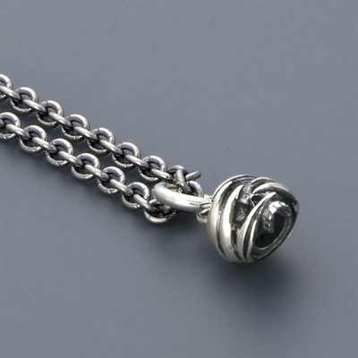 シルバーネックレス