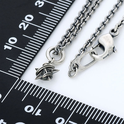 シルバーネックレス