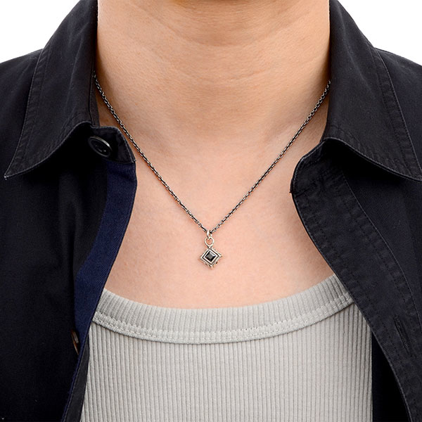 シルバーネックレス