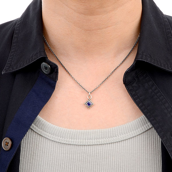 シルバーネックレス