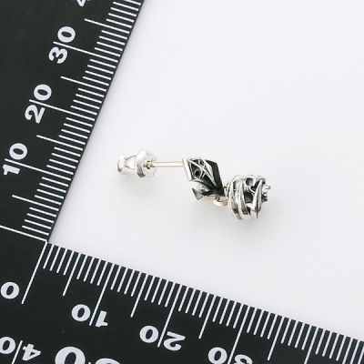 シルバースタッドピアス(片耳用)