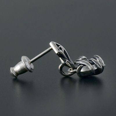 シルバースタッドピアス(片耳用)