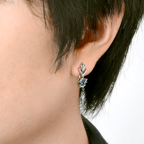 シルバースタッドピアス(片耳用)