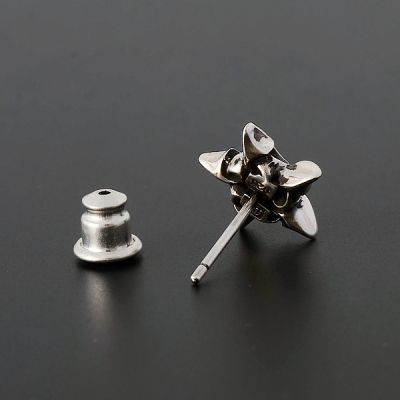 シルバースタッドピアス(片耳用)