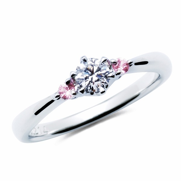 THE KISS Anniversary プラチナエンゲージリング