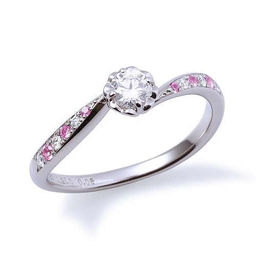 THE KISS Anniversary プラチナエンゲージリング