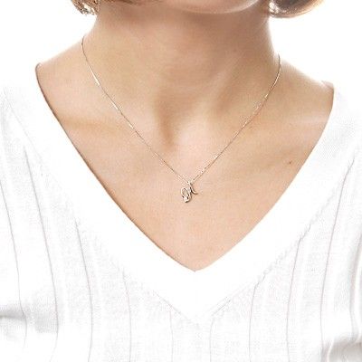 ホワイトゴールドネックレス