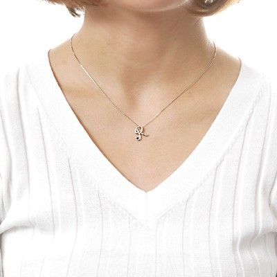 ホワイトゴールドネックレス