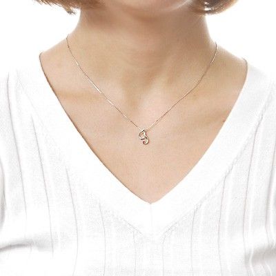 ホワイトゴールドネックレス