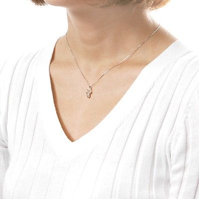 ホワイトゴールドネックレス