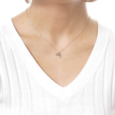 ホワイトゴールドネックレス