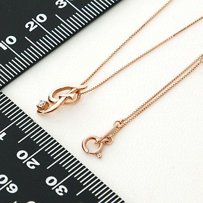 ピンクゴールドネックレス