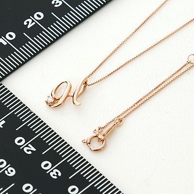 ピンクゴールドネックレス