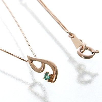 ピンクゴールドネックレス