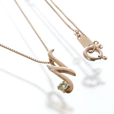 ピンクゴールドネックレス