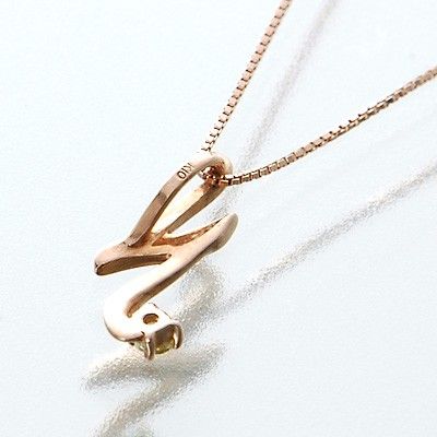 ピンクゴールドネックレス