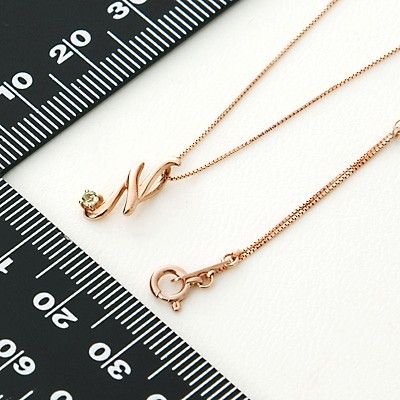 ピンクゴールドネックレス