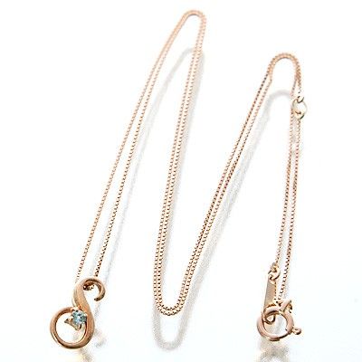 ピンクゴールドネックレス