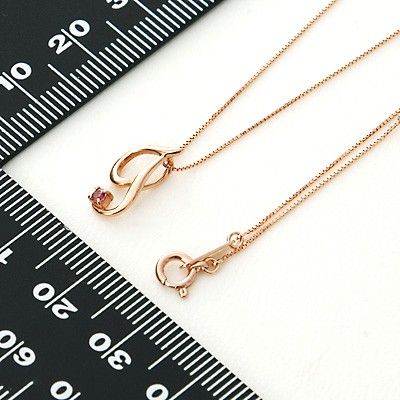 ピンクゴールドネックレス