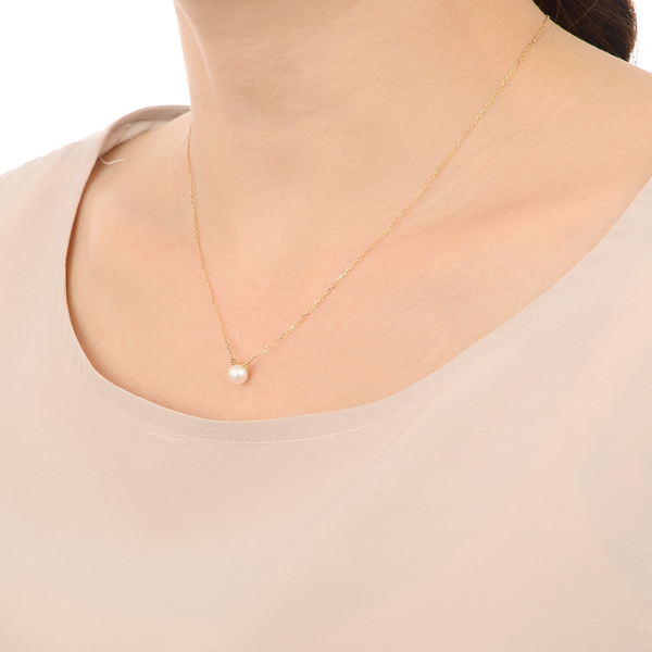 イエローゴールドネックレス