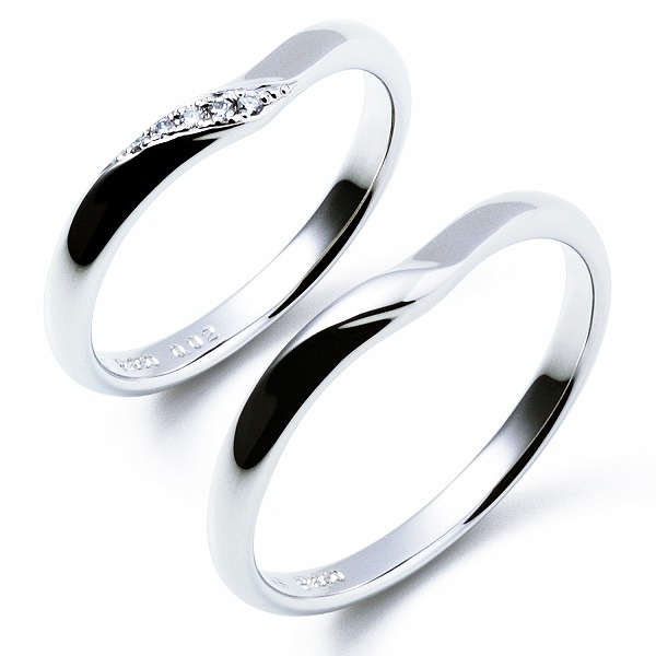 THE KISS Anniversary プラチナマリッジリング