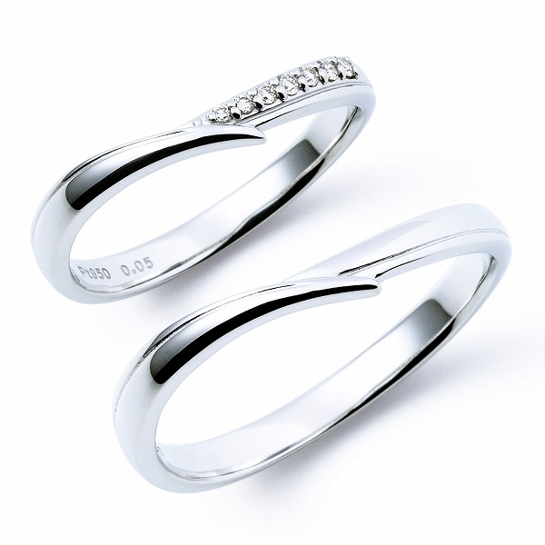 THE KISS Anniversary プラチナマリッジリング