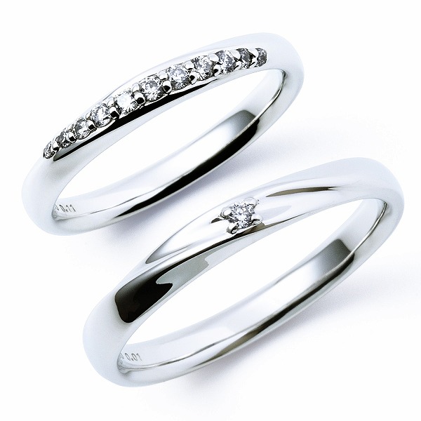 THE KISS Anniversary プラチナマリッジリング