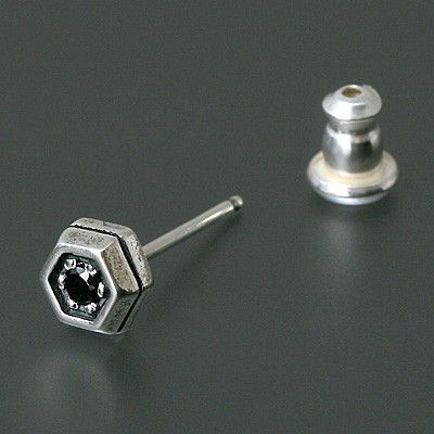 シルバースタッドピアス(片耳用)
