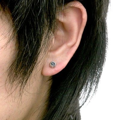 シルバースタッドピアス(片耳用)