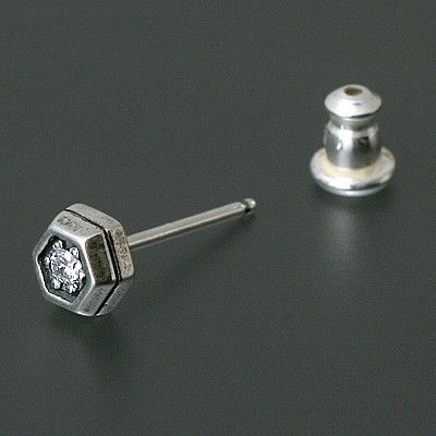 シルバースタッドピアス(片耳用)