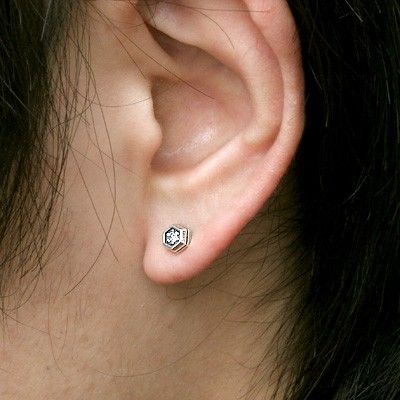 シルバースタッドピアス(片耳用)