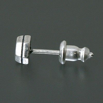 シルバースタッドピアス(片耳用)