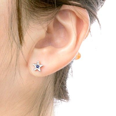 シルバースタッドピアス