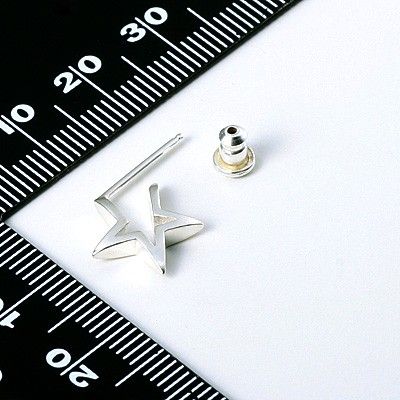 シルバースタッドピアス(片耳用)