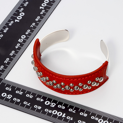 レザーバングル