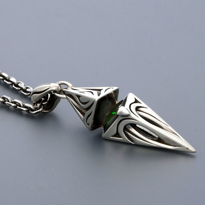 シルバーネックレス