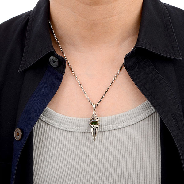 シルバーネックレス