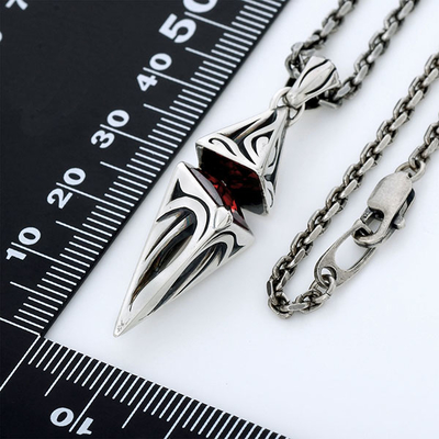 シルバーネックレス