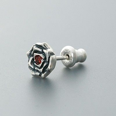 シルバースタッドピアス(片耳用)