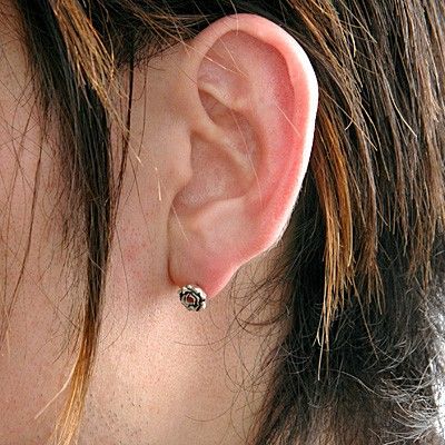 シルバースタッドピアス(片耳用)