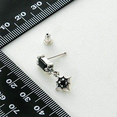 シルバースタッドピアス(片耳用)