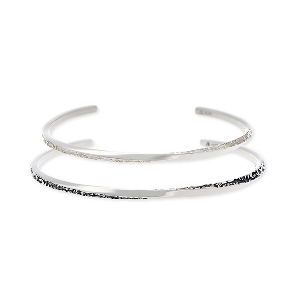 シルバーペアバングル