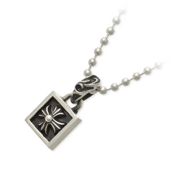 クロムハーツ(Chrome Hearts) シルバーネックレス Framed CH Plud Charm