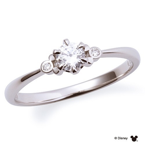 THE KISS Anniversary プラチナエンゲージリング