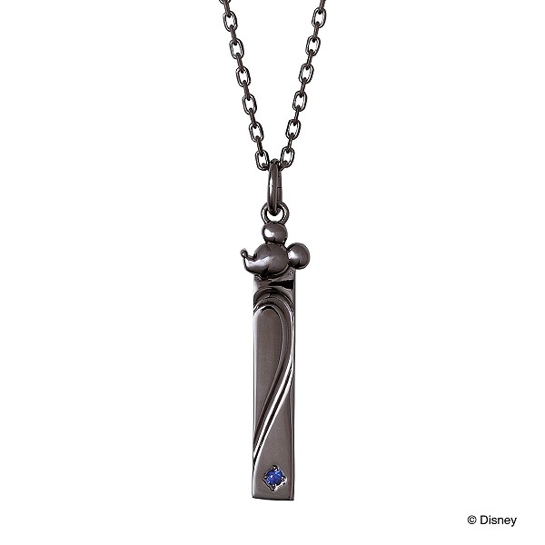 THE KISS シルバーネックレス