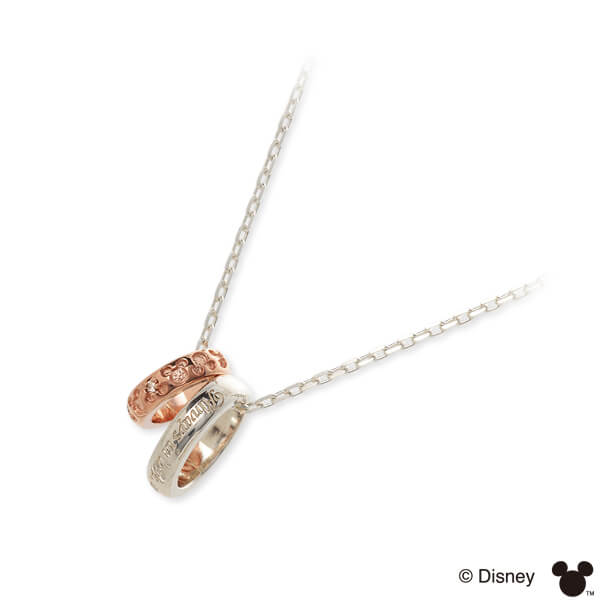 THE KISS シルバーネックレス